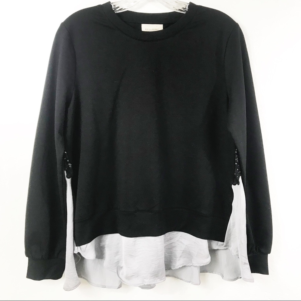 NWOT Melló Day Layered Ruffle & Lace Sweater